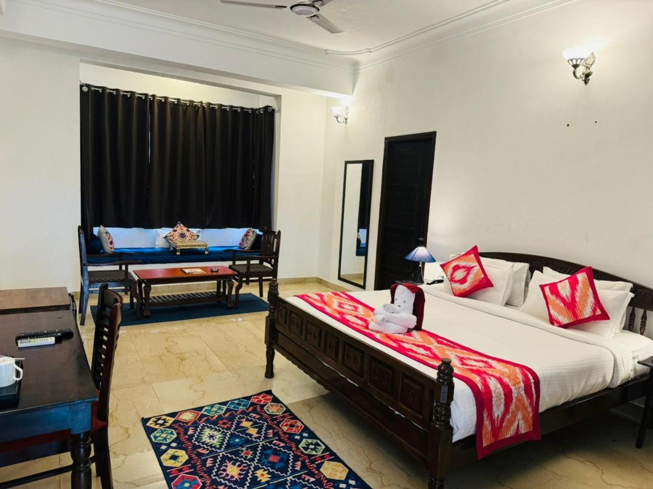 Jag Aravali Resort Udaipur By Naina Staycation - Best For Corporate Events - Family Parties - Mice Экстерьер фото