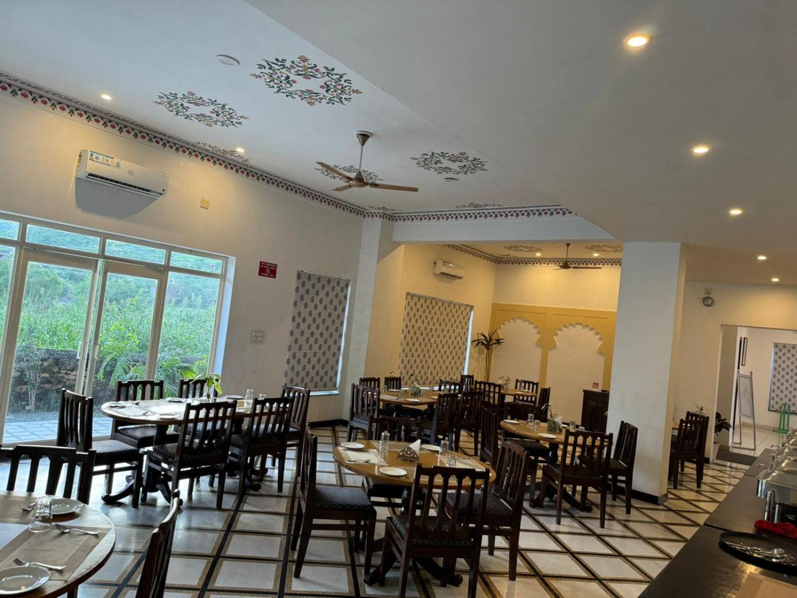Jag Aravali Resort Udaipur By Naina Staycation - Best For Corporate Events - Family Parties - Mice Экстерьер фото