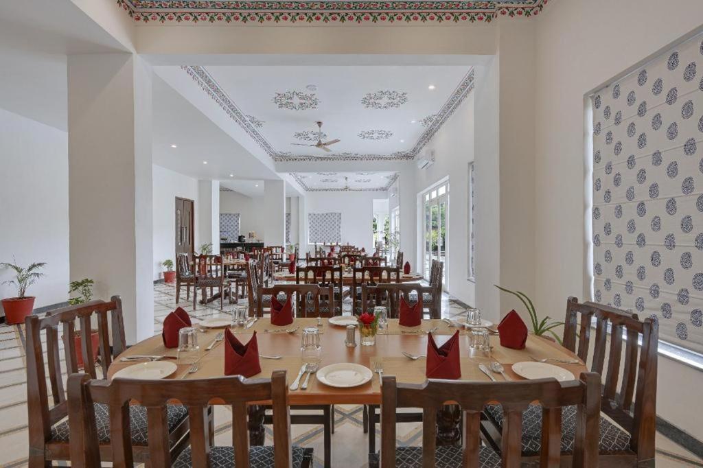 Jag Aravali Resort Udaipur By Naina Staycation - Best For Corporate Events - Family Parties - Mice Экстерьер фото