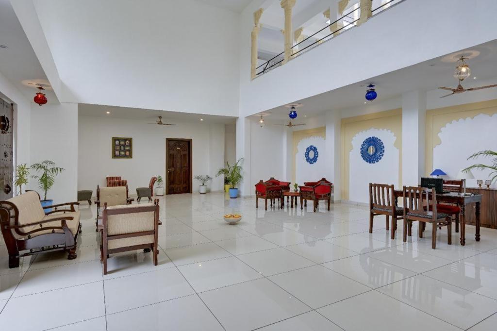Jag Aravali Resort Udaipur By Naina Staycation - Best For Corporate Events - Family Parties - Mice Экстерьер фото