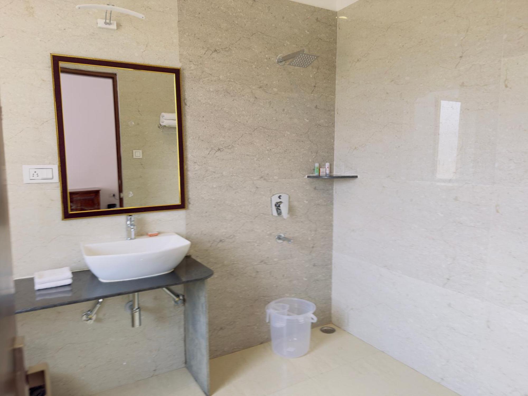 Jag Aravali Resort Udaipur By Naina Staycation - Best For Corporate Events - Family Parties - Mice Экстерьер фото