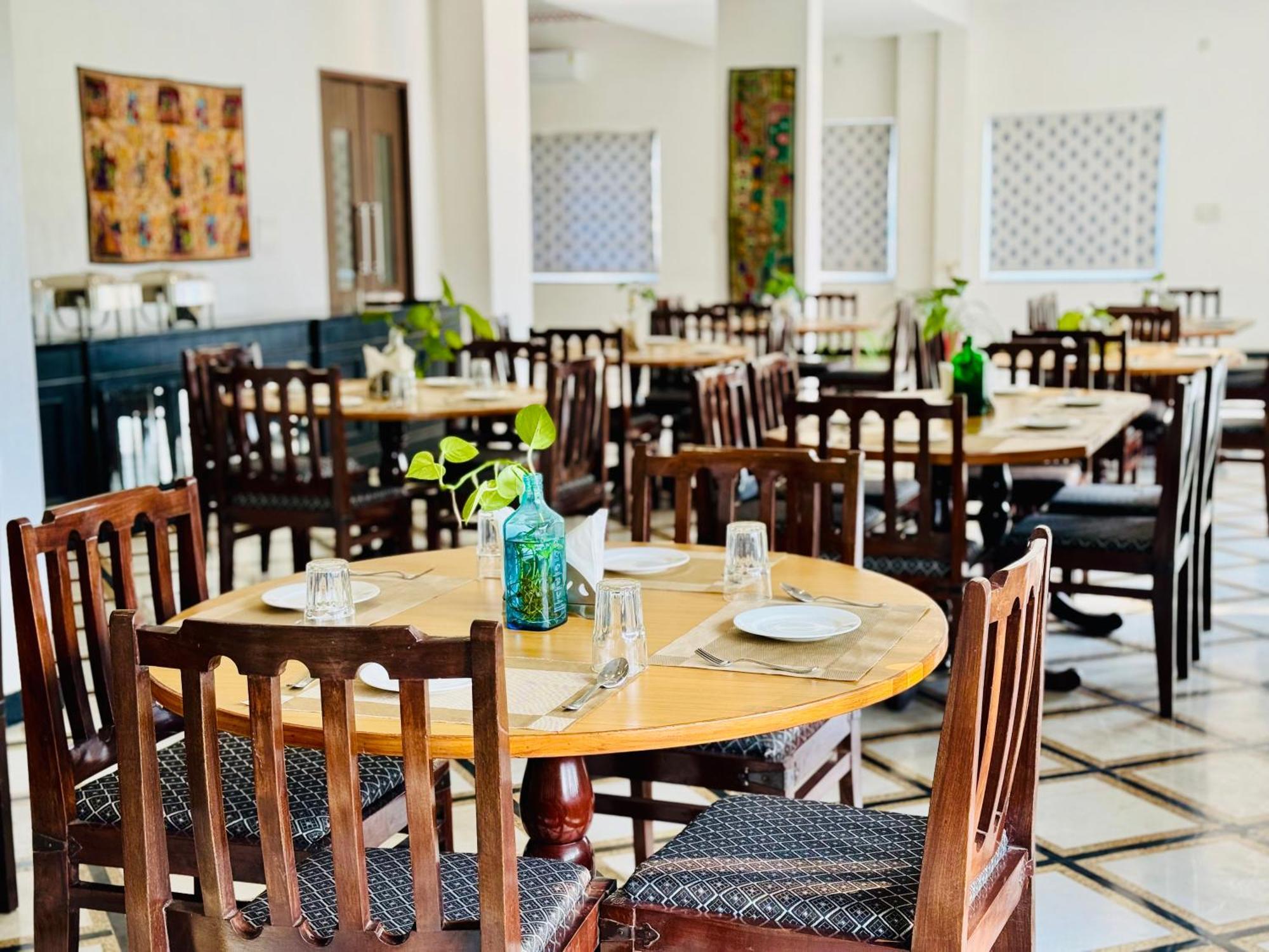 Jag Aravali Resort Udaipur By Naina Staycation - Best For Corporate Events - Family Parties - Mice Экстерьер фото